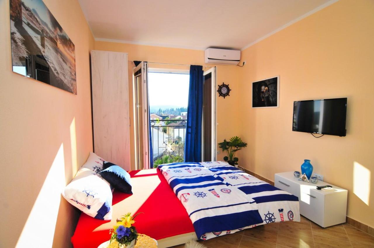 Apartments M&T Tivat Zewnętrze zdjęcie